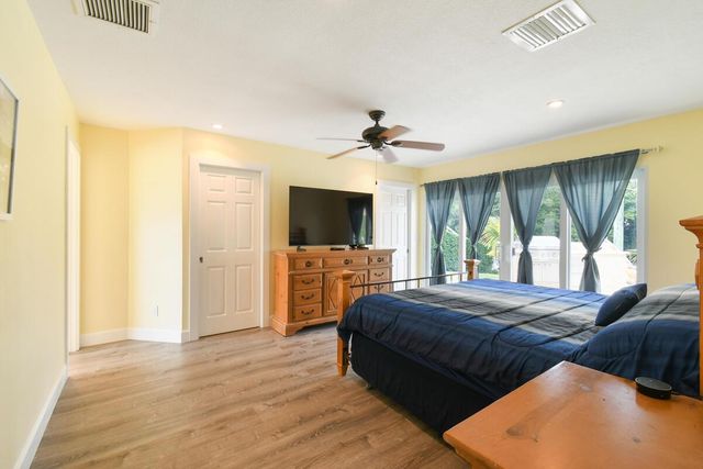 8295 SE Palm Street, Hobe Sound, FL 33455