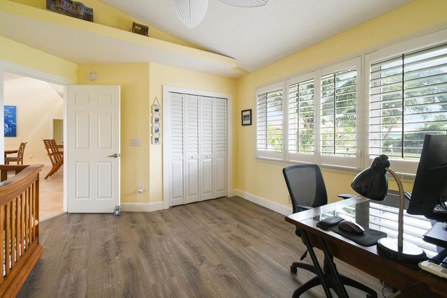 8295 SE Palm Street, Hobe Sound, FL 33455