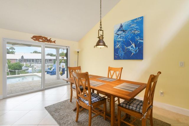 8295 SE Palm Street, Hobe Sound, FL 33455