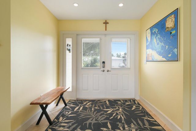 8295 SE Palm Street, Hobe Sound, FL 33455