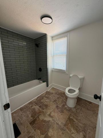 701 Ervin Terrace, Dayton, KY 41074