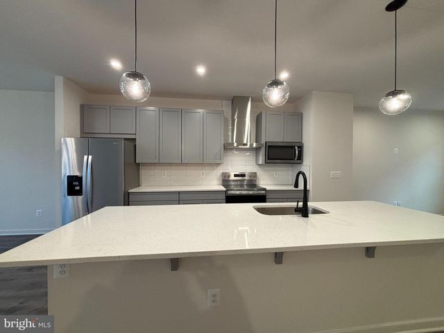 17954 ALICIA AVE, Dumfries, VA 22026