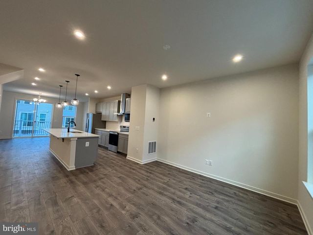 17954 ALICIA AVE, Dumfries, VA 22026