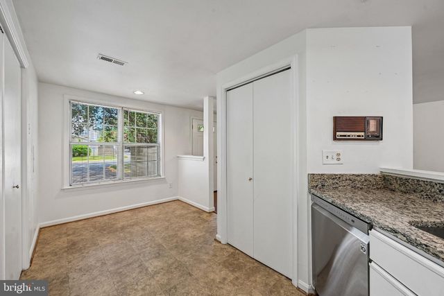 8802 STURBRIDGE PL, Gaithersburg, MD 20886
