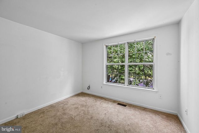 8802 STURBRIDGE PL, Gaithersburg, MD 20886
