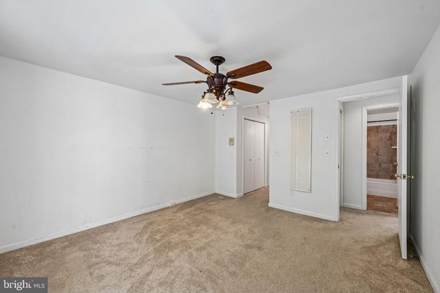 8802 STURBRIDGE PL, Gaithersburg, MD 20886
