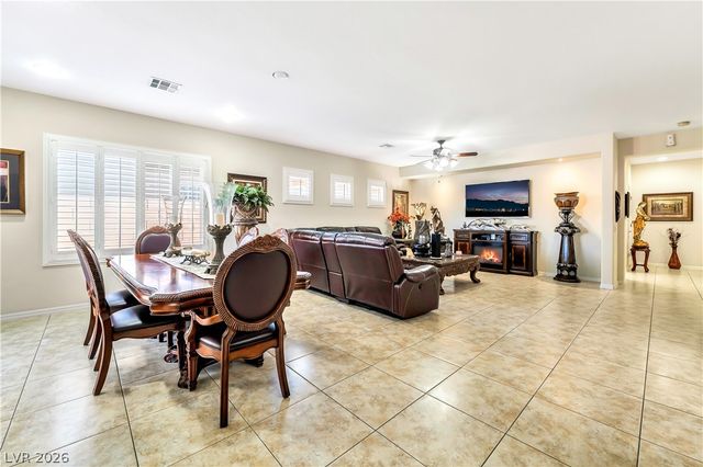 3952 Welsh Pony Street, Las Vegas, NV 89122