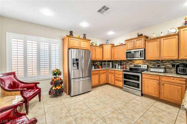 3952 Welsh Pony Street, Las Vegas, NV 89122