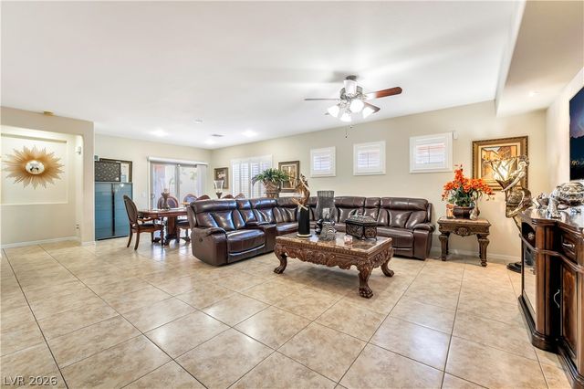 3952 Welsh Pony Street, Las Vegas, NV 89122
