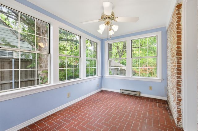 6921 HAMMOND Avenue, Dallas, TX 75223