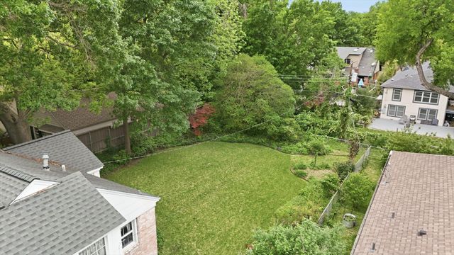 6921 HAMMOND Avenue, Dallas, TX 75223