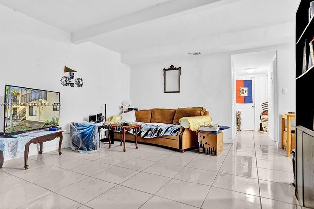 1065 S Flagler Ave 704, Pompano Beach, FL 33060