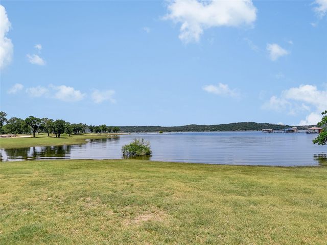18803 Hogan CIR 16, Lago Vista, TX 78645