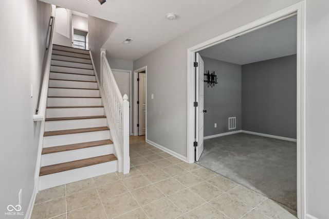 953 2nd Avenue NW, Carmel, IN 46032