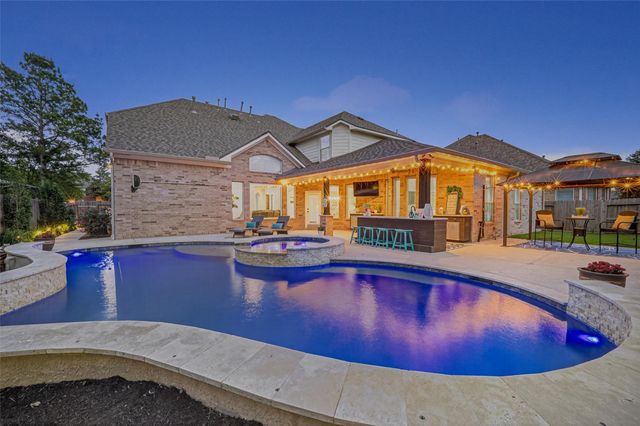 15710 Starcreek Lane, Houston, TX 77044