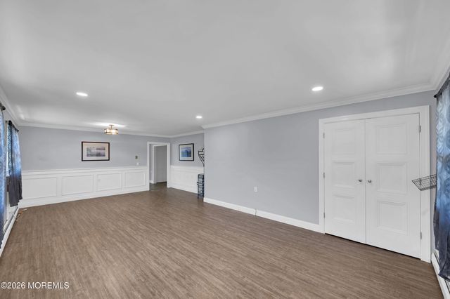 70 Grenada Street, Toms River, NJ 08757