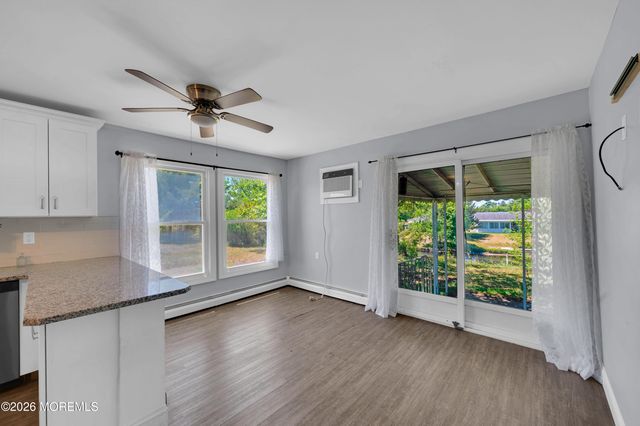 70 Grenada Street, Toms River, NJ 08757