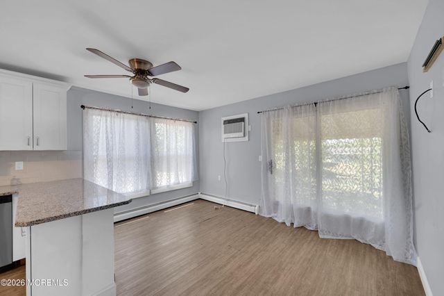 70 Grenada Street, Toms River, NJ 08757