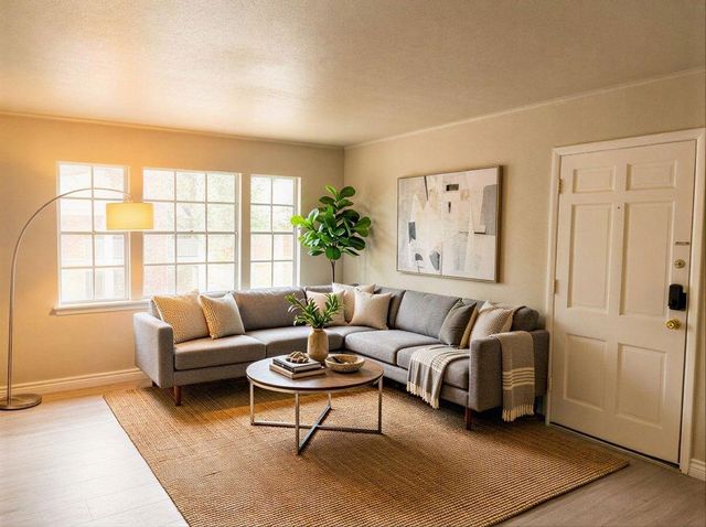 4040 San Felipe Street 202, Houston, TX 77027