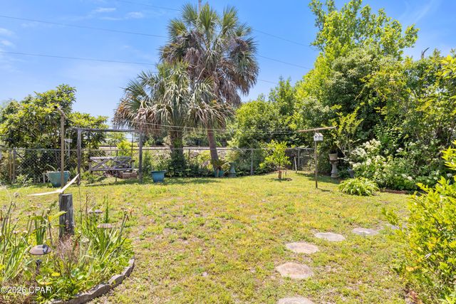 3101 W 20th Court, Panama City, FL 32405