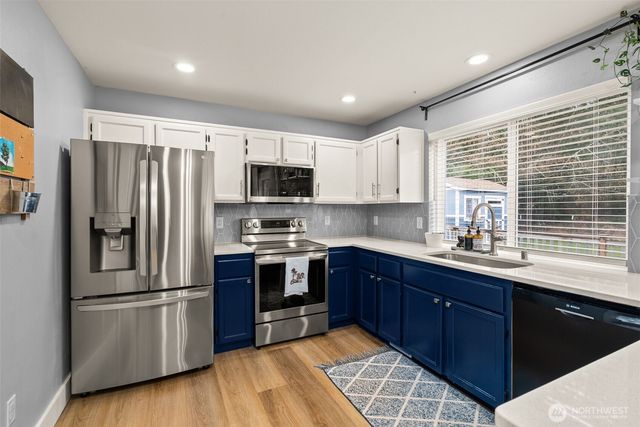 3426 Lady Fern Loop NW, Olympia, WA 98502