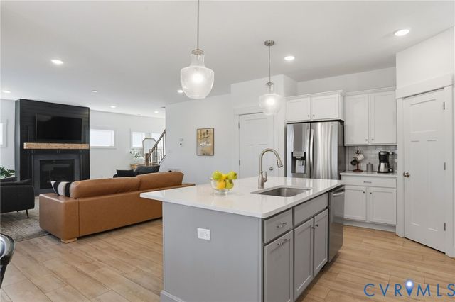 18224 Jones Run Trl, Moseley, VA 23120