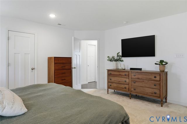 18224 Jones Run Trl, Moseley, VA 23120