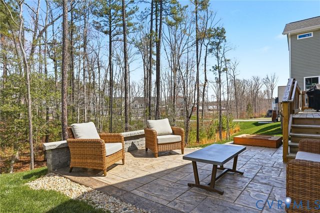 18224 Jones Run Trl, Moseley, VA 23120