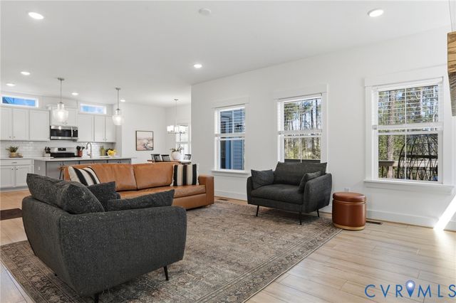 18224 Jones Run Trl, Moseley, VA 23120