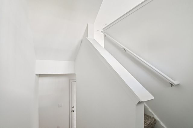 907 Briar Glen Court, Hampshire, IL 60140