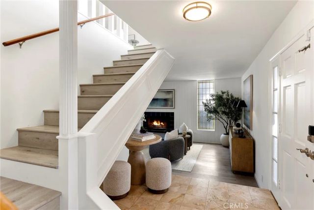 502 Kings Rd, Newport Beach, CA 92663