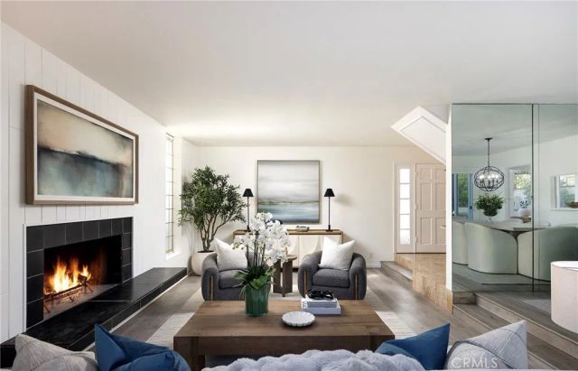 502 Kings Rd, Newport Beach, CA 92663