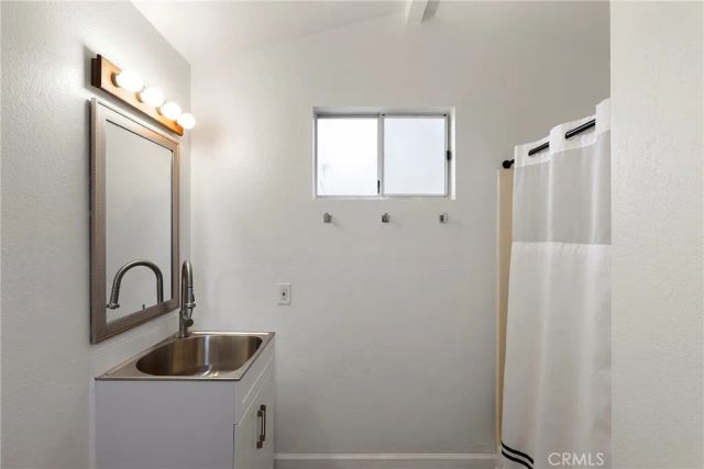 502 Kings Rd, Newport Beach, CA 92663