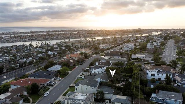 502 Kings Rd, Newport Beach, CA 92663