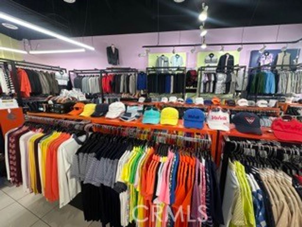 6970 beach blvd, Buena Park, CA 90621 — exterior