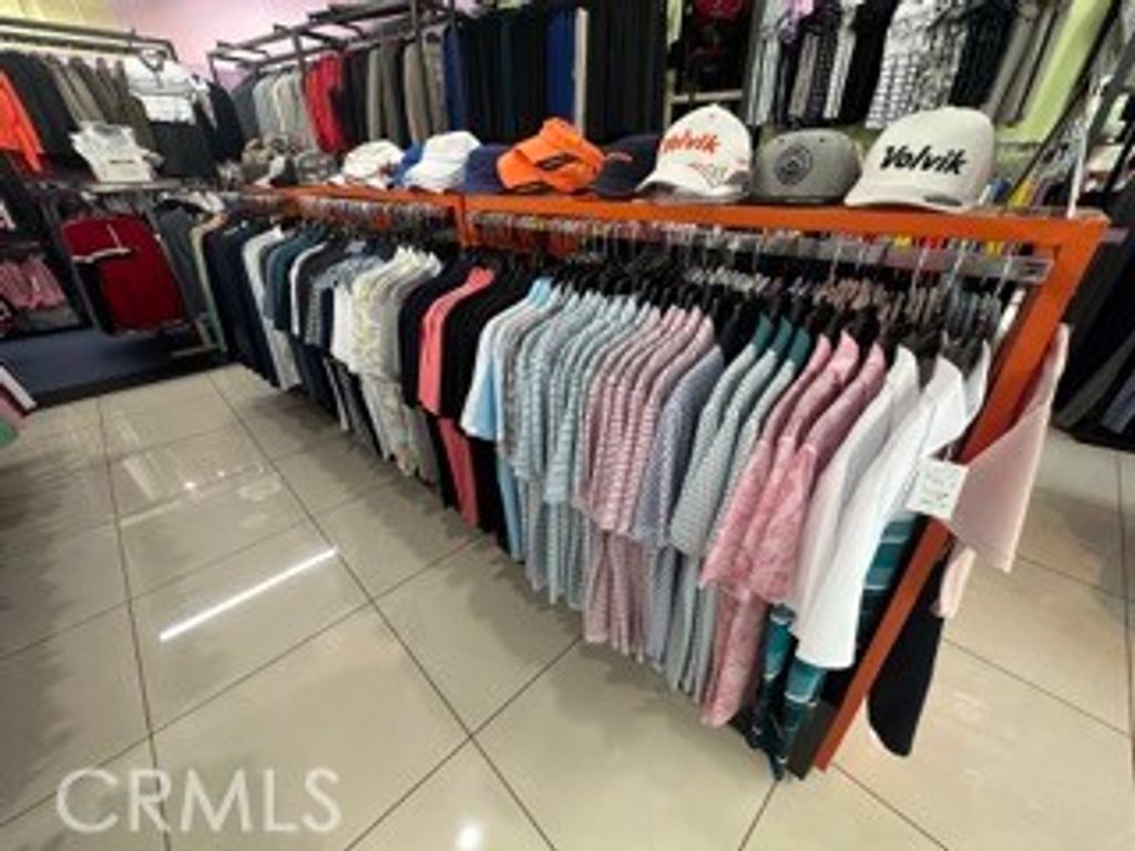 6970 beach blvd, Buena Park, CA 90621 — photo 2