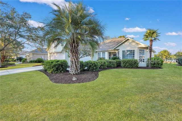 10 Hampton Cir, Bluffton, SC 29909