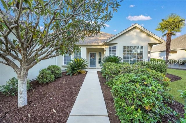 10 Hampton Cir, Bluffton, SC 29909