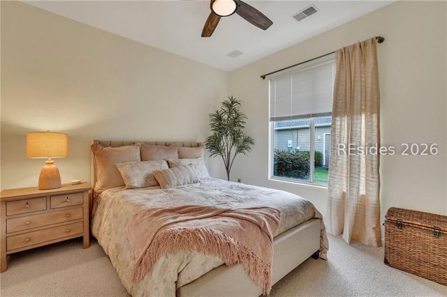 10 Hampton Cir, Bluffton, SC 29909