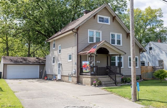 1437 Brooklyn Avenue, Canton, OH 44710