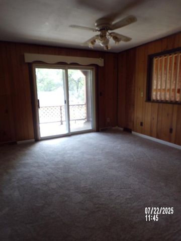 7330 N Central Avenue, Merrill Twp, MI 49312