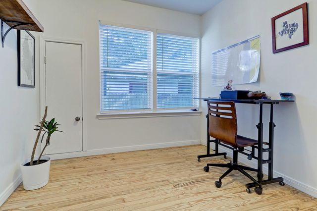 4801 Avenue H, Houston, TX 77011