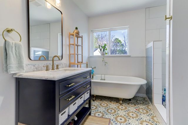 4801 Avenue H, Houston, TX 77011