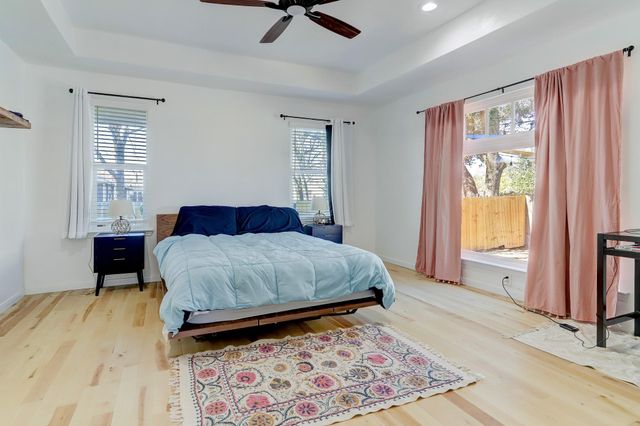 4801 Avenue H, Houston, TX 77011