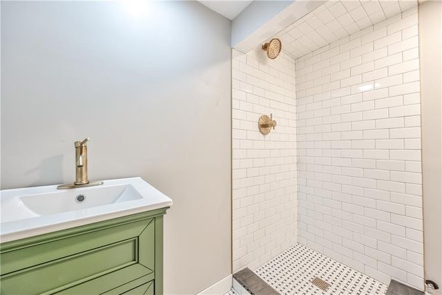 5429 Riggs Street, Mission, KS 66202