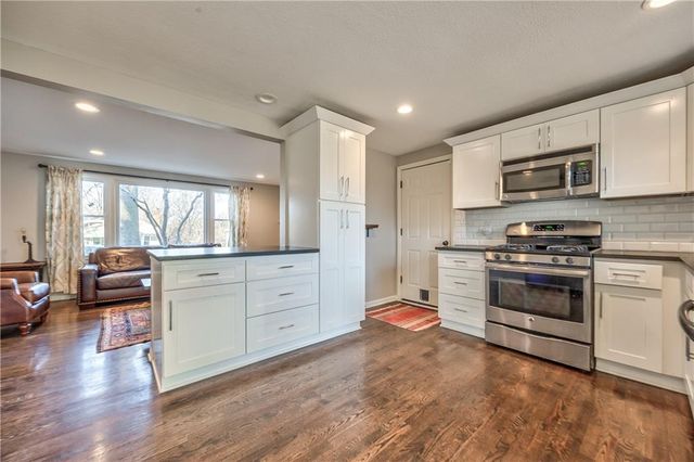 5429 Riggs Street, Mission, KS 66202