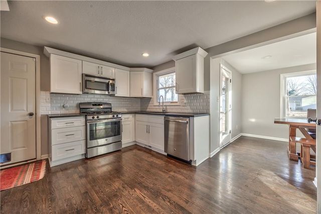 5429 Riggs Street, Mission, KS 66202