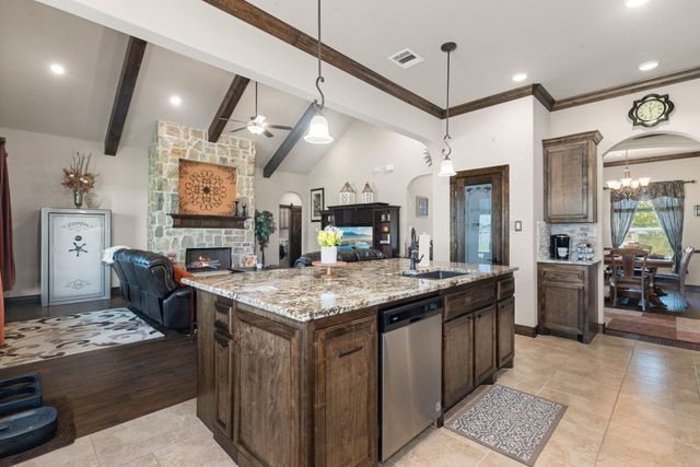 10334 Clydesdale Drive, Needville, TX 77461