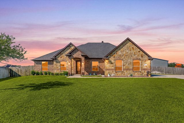 10334 Clydesdale Drive, Needville, TX 77461