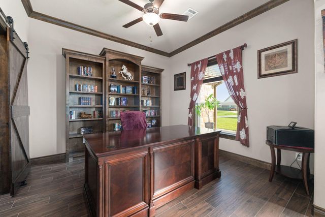 10334 Clydesdale Drive, Needville, TX 77461